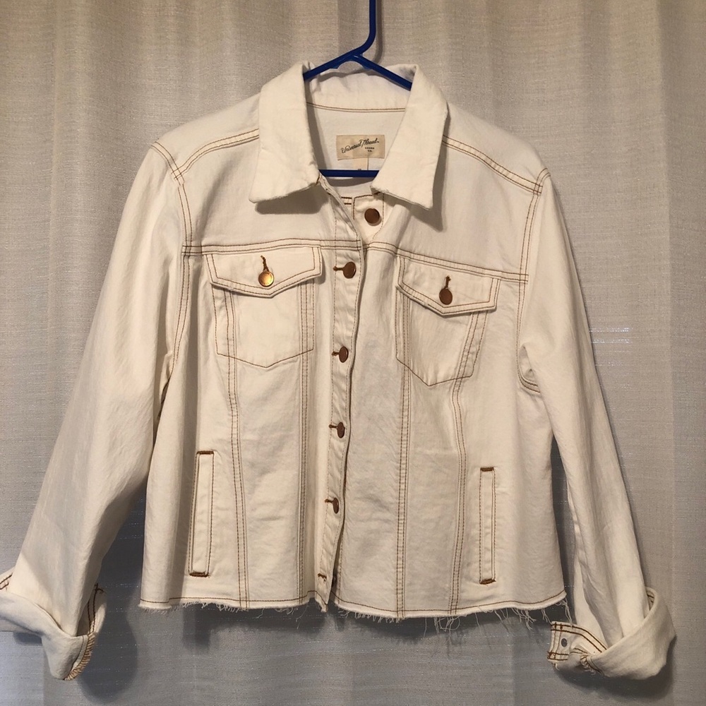 UNIVERSAL THREAD GOODS CO.